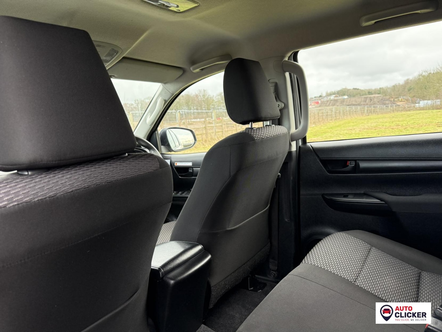 Used Toyota Hilux 2020 for sale - 77233722: Photo 40