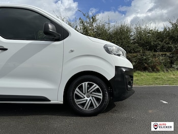 Used Peugeot Expert 2017 for sale - 76006042: Photo