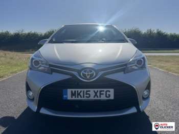 Used Toyota Yaris 2015 for sale - 75241652: Photo