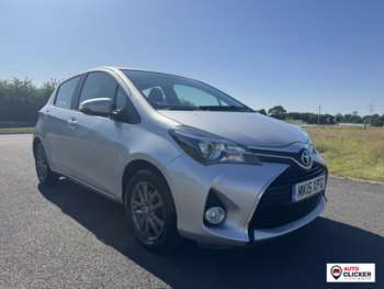 Used Toyota Yaris 2015 for sale - 75241652: Photo
