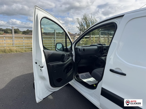 Used Citroen Berlingo 2015 for sale - 76131401: Photo 36