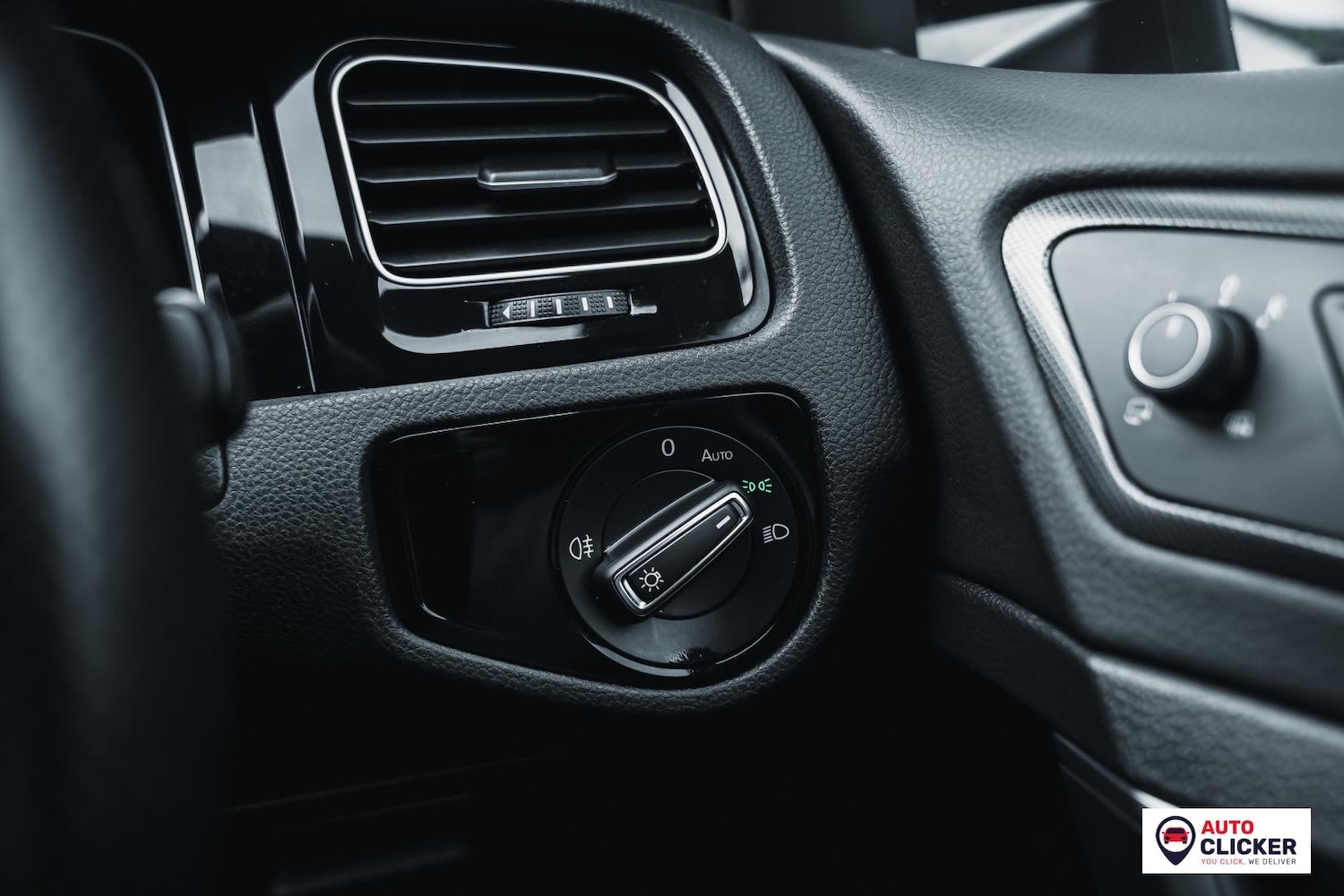 Used Volkswagen Golf 2019 for sale - 77186488: Photo 72