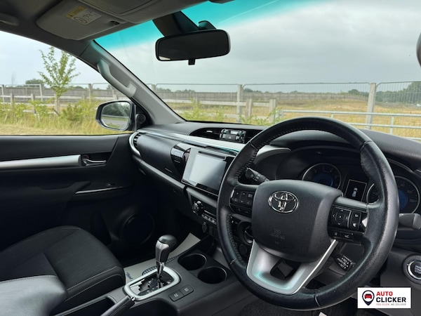 Used Toyota Hilux 2020 for sale - 75383259: Photo 14