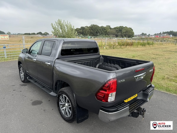 Used Toyota Hilux 2020 for sale - 75383259: Photo 26