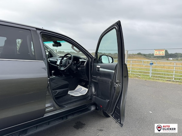 Used Toyota Hilux 2020 for sale - 75383259: Photo 28