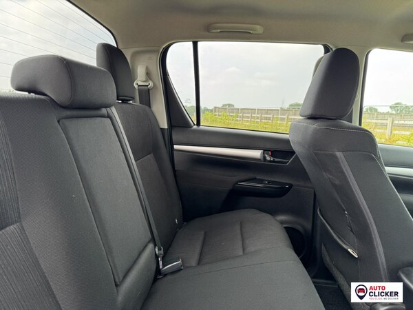 Used Toyota Hilux 2020 for sale - 75383259: Photo 33