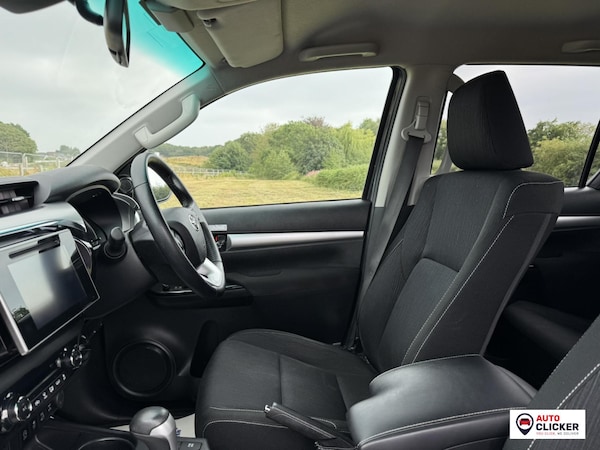 Used Toyota Hilux 2020 for sale - 75383259: Photo 40