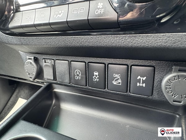 Used Toyota Hilux 2020 for sale - 75383259: Photo 50