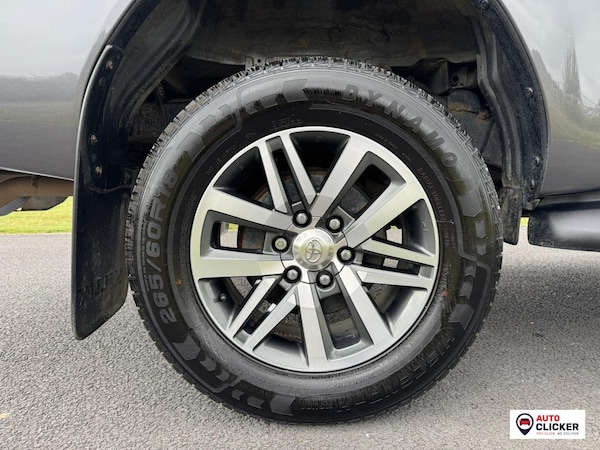Used Toyota Hilux 2020 for sale - 75383259: Photo 5