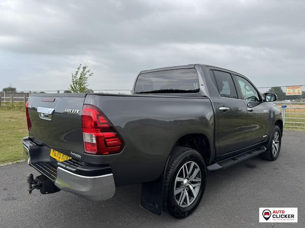 Used Toyota Hilux 2020 for sale - 75383259: Photo 7