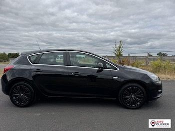 Used Vauxhall Astra 2015 for sale - 75707170: Photo