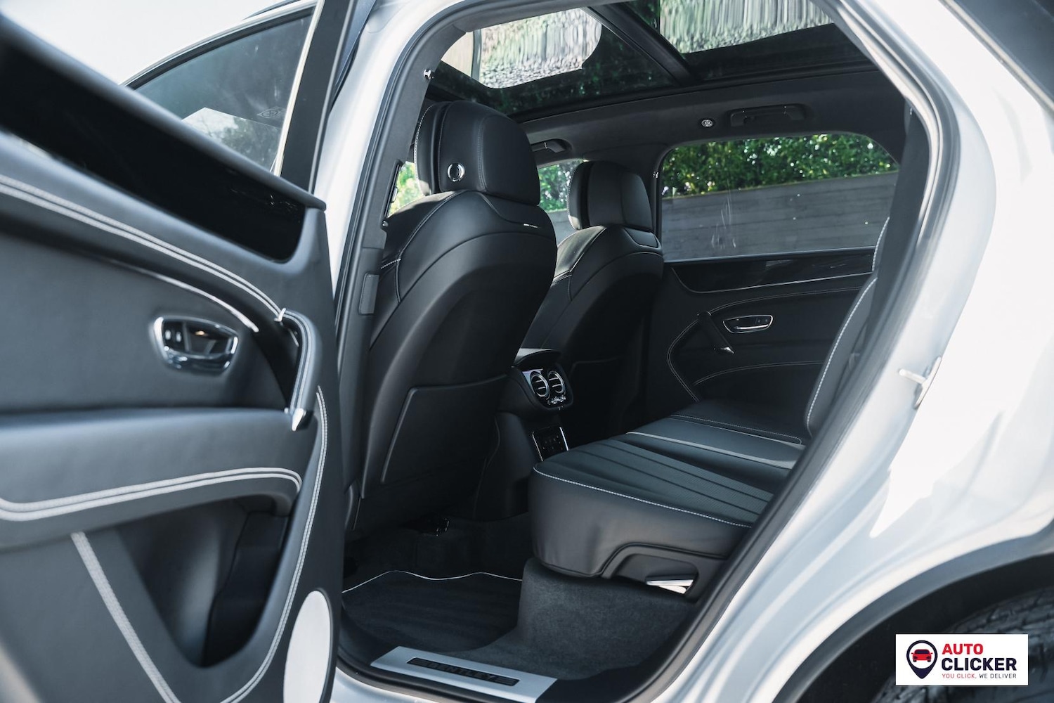 Used Bentley Bentayga 2018 for sale - 77564336: Photo 64