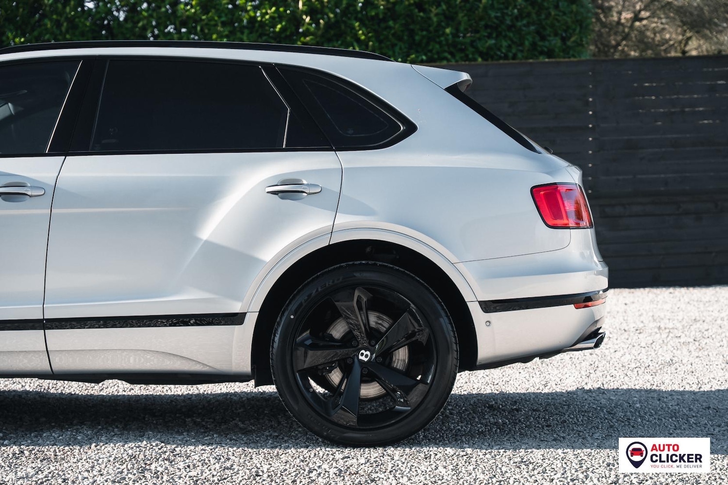 Used Bentley Bentayga 2018 for sale - 77564336: Photo 79