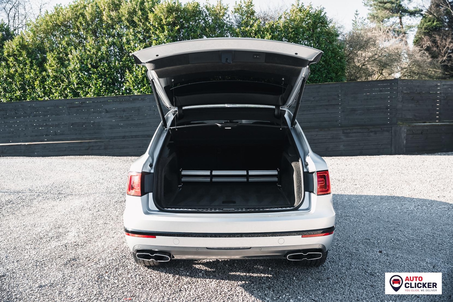 Used Bentley Bentayga 2018 for sale - 77564336: Photo 9