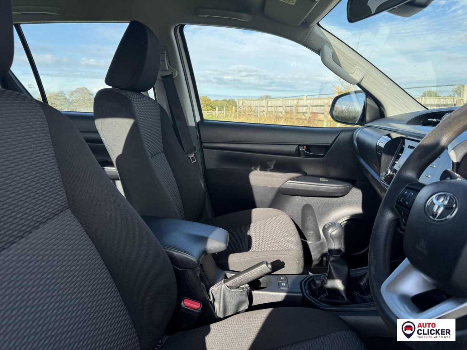 Used Toyota Hilux 2021 for sale - 76394036: Photo 31