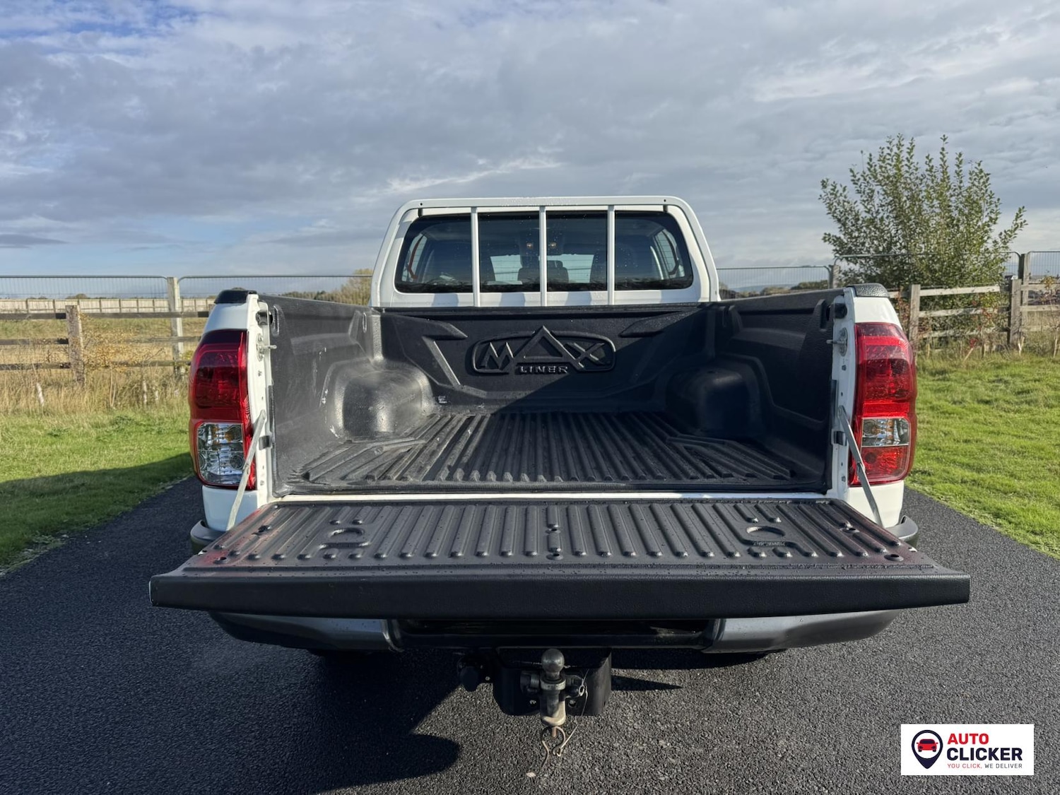Used Toyota Hilux 2021 for sale - 76394036: Photo 36
