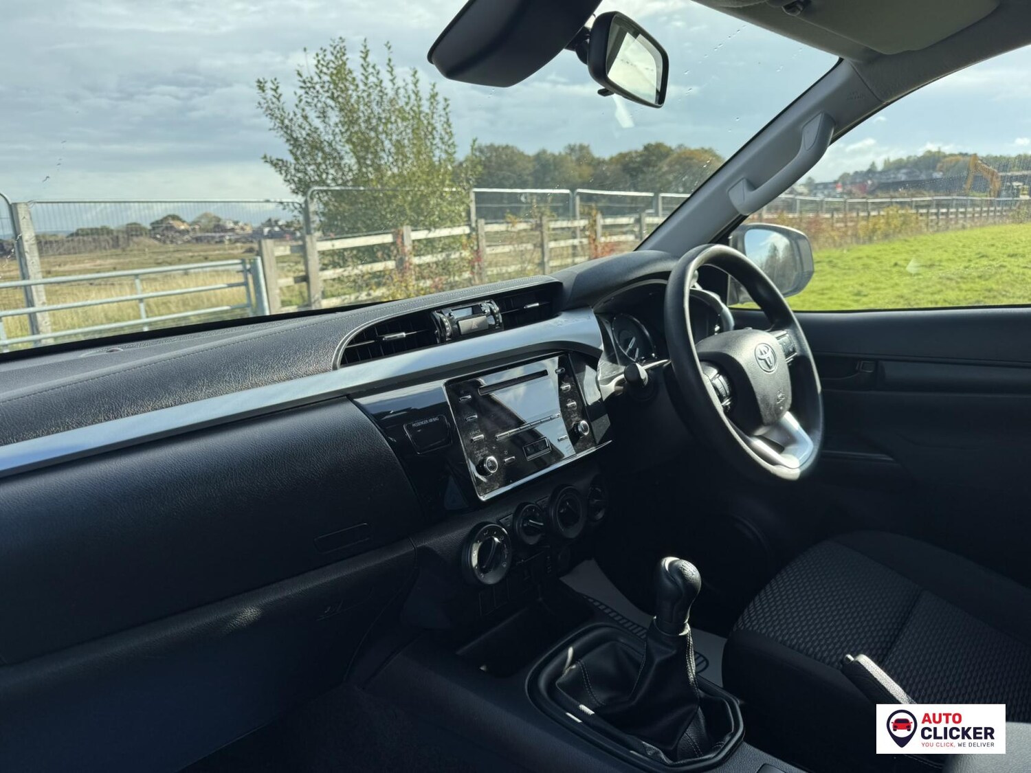 Used Toyota Hilux 2021 for sale - 76394036: Photo 43