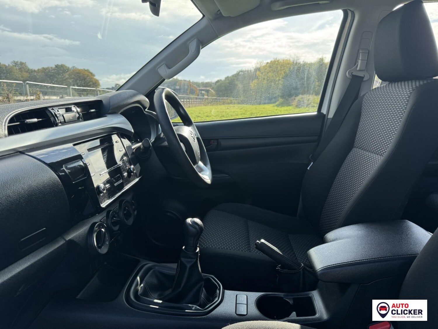 Used Toyota Hilux 2021 for sale - 76394036: Photo 44