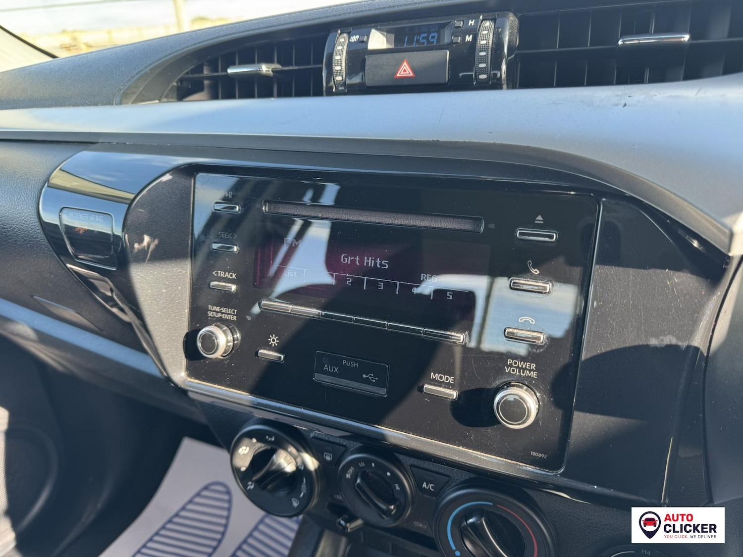 Used Toyota Hilux 2021 for sale - 76394036: Photo 52