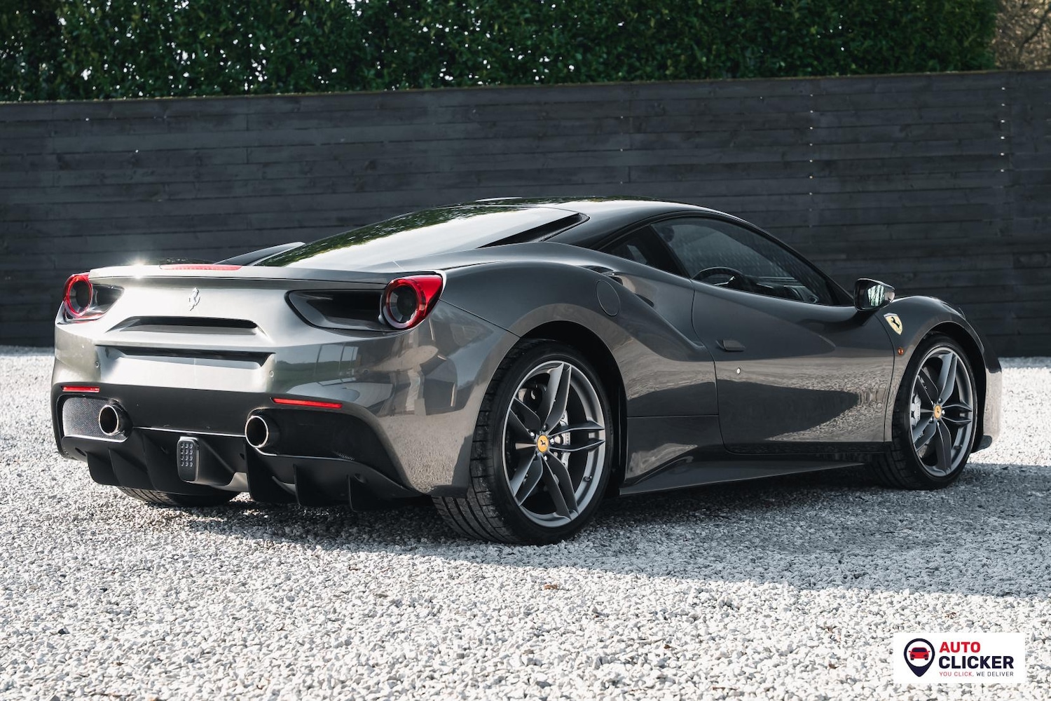 Used Ferrari 488 2017 for sale - 77564344: Photo 9