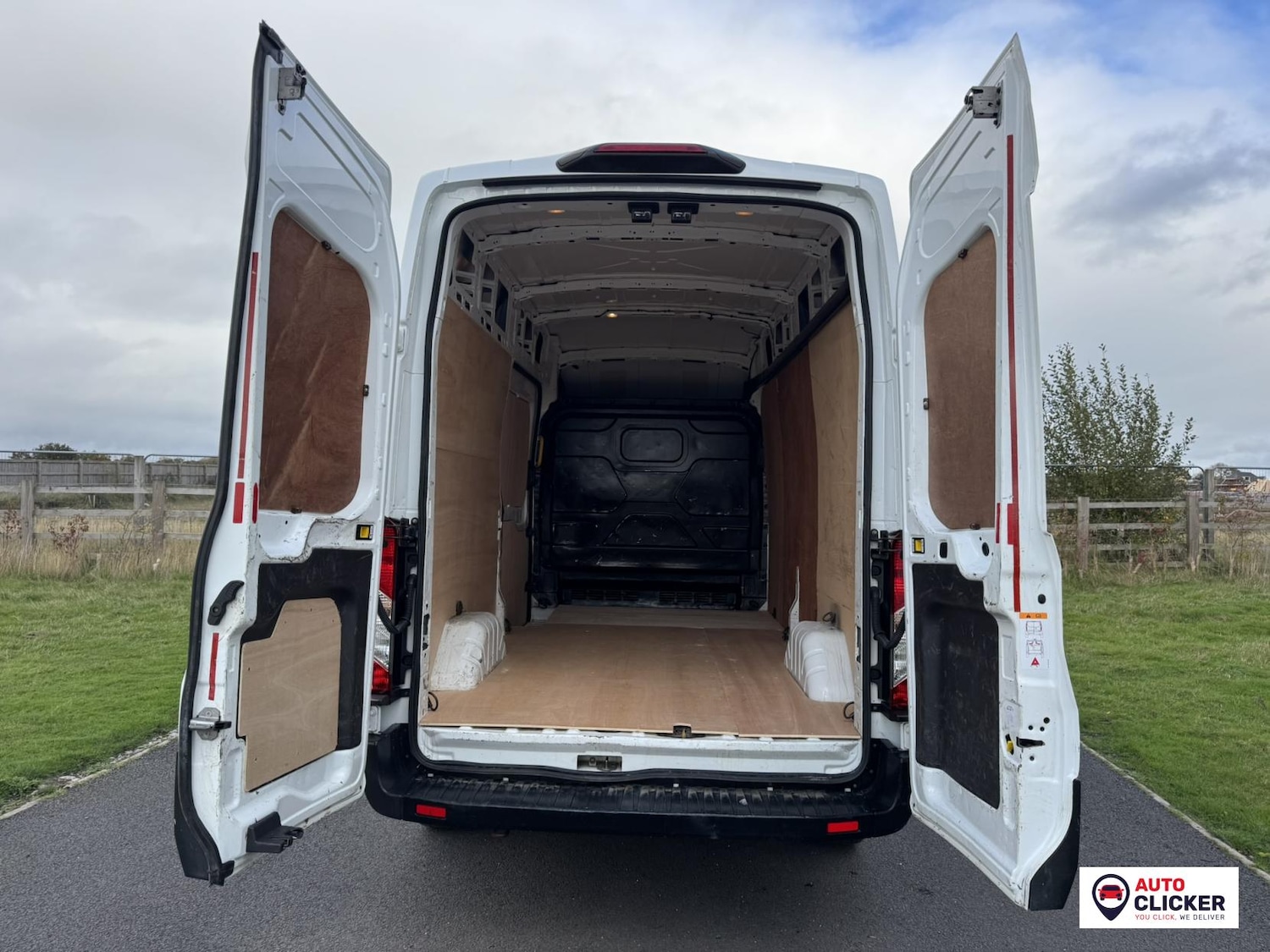 Used Ford Transit 2019 for sale - 76394045: Photo 31