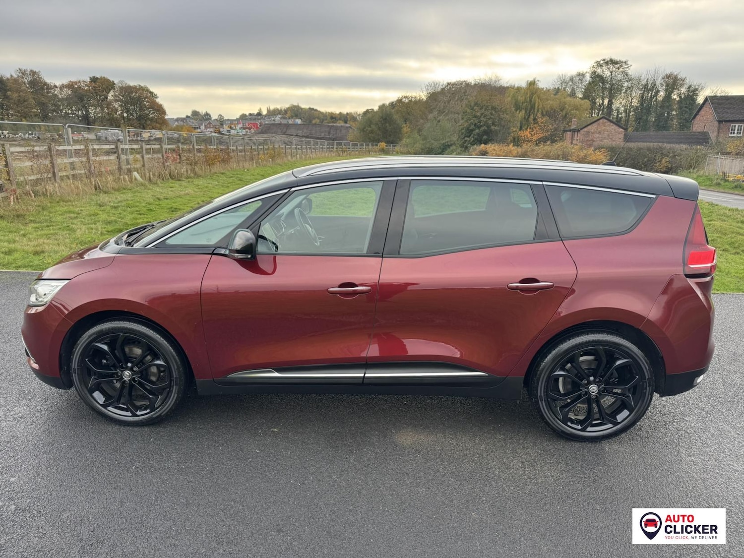Used Renault Grand Scenic 2019 for sale - 76497779: Photo 28
