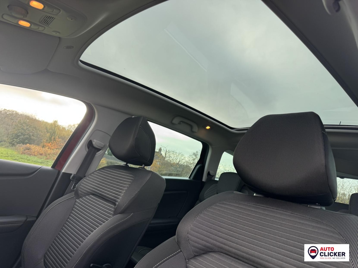 Used Renault Grand Scenic 2019 for sale - 76497779: Photo 47