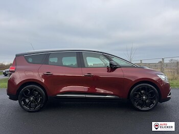Used Renault Grand Scenic 2019 for sale - 76497779: Photo