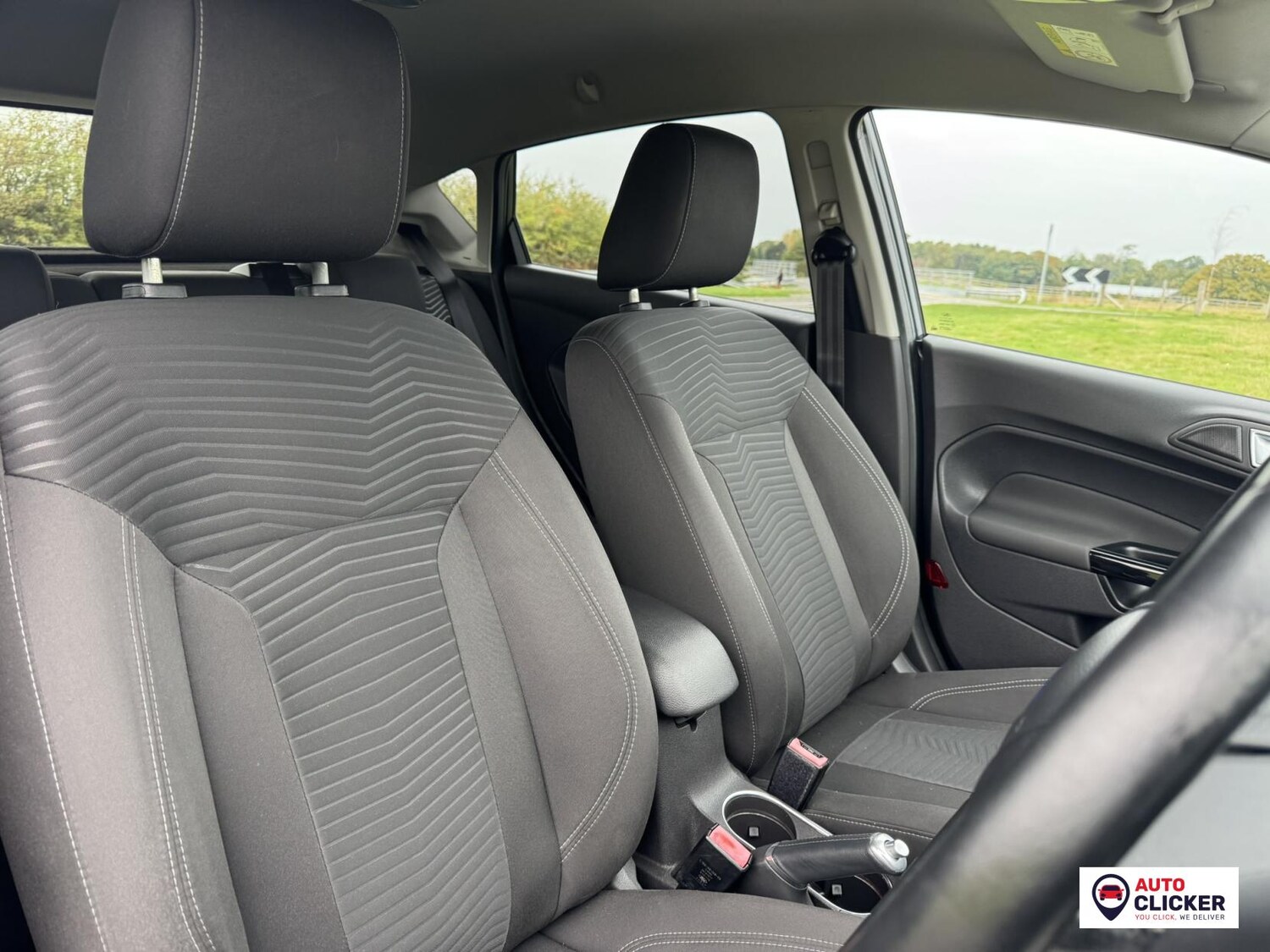 Used Ford Fiesta 2015 for sale - 76255516: Photo 15