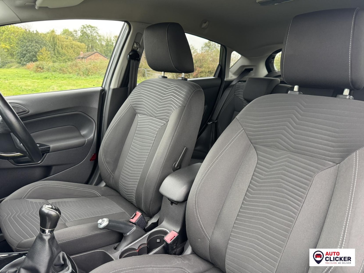 Used Ford Fiesta 2015 for sale - 76255516: Photo 19