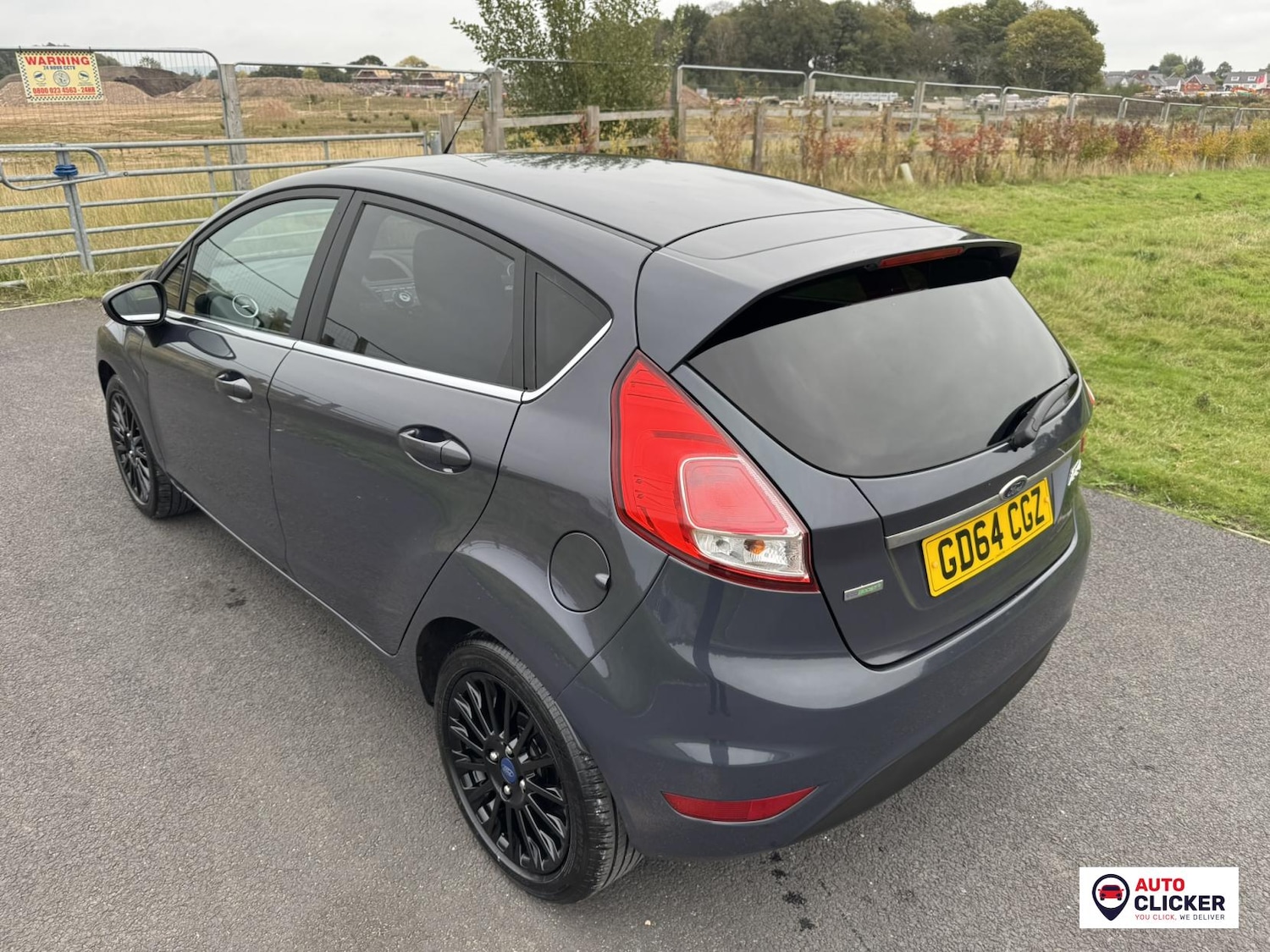 Used Ford Fiesta 2015 for sale - 76255516: Photo 27