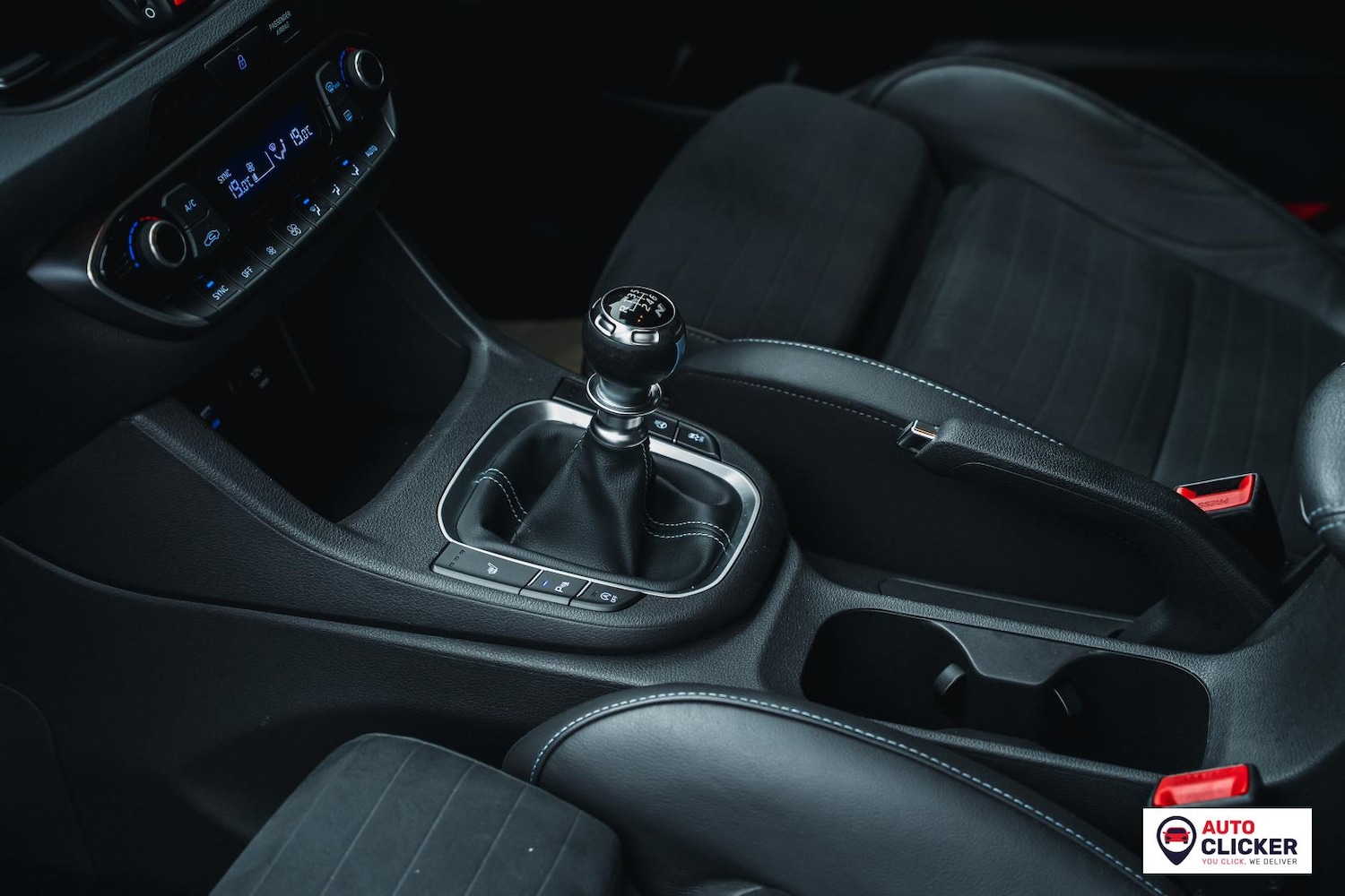 Used Hyundai i30 2018 for sale - 78109629: Photo 75