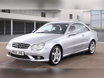 Used Mercedes-Benz CLK 2009 for sale - 77587260: Photo