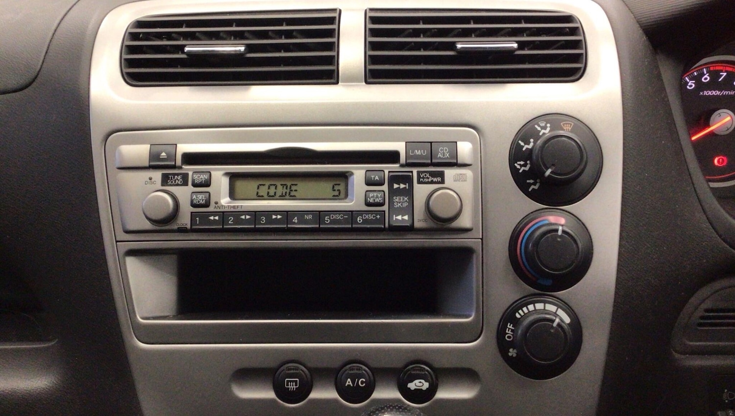 Used Honda Civic for sale - 77769447: Photo 9