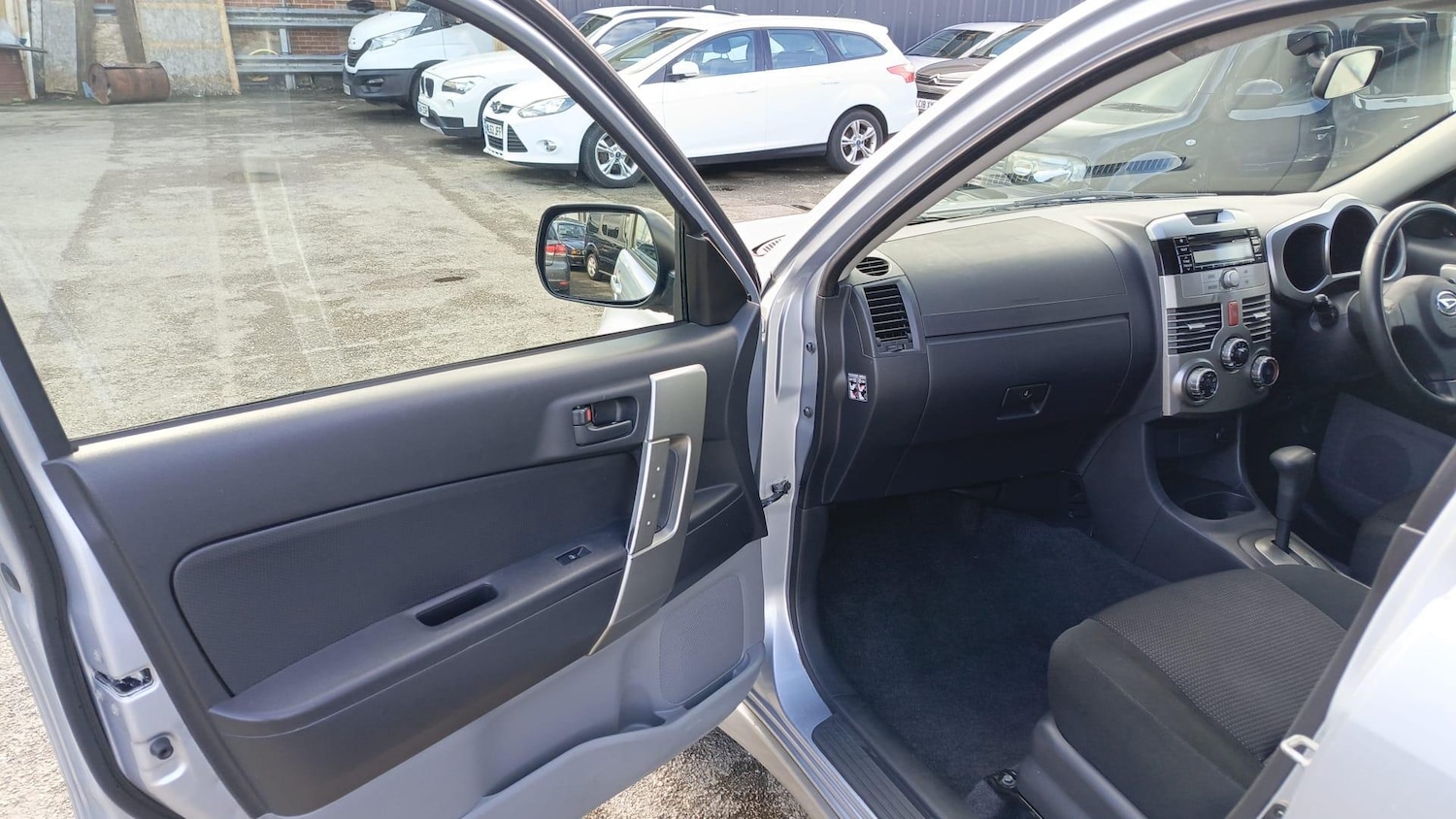 Used Daihatsu Terios 2007 for sale - 77704711: Photo 15