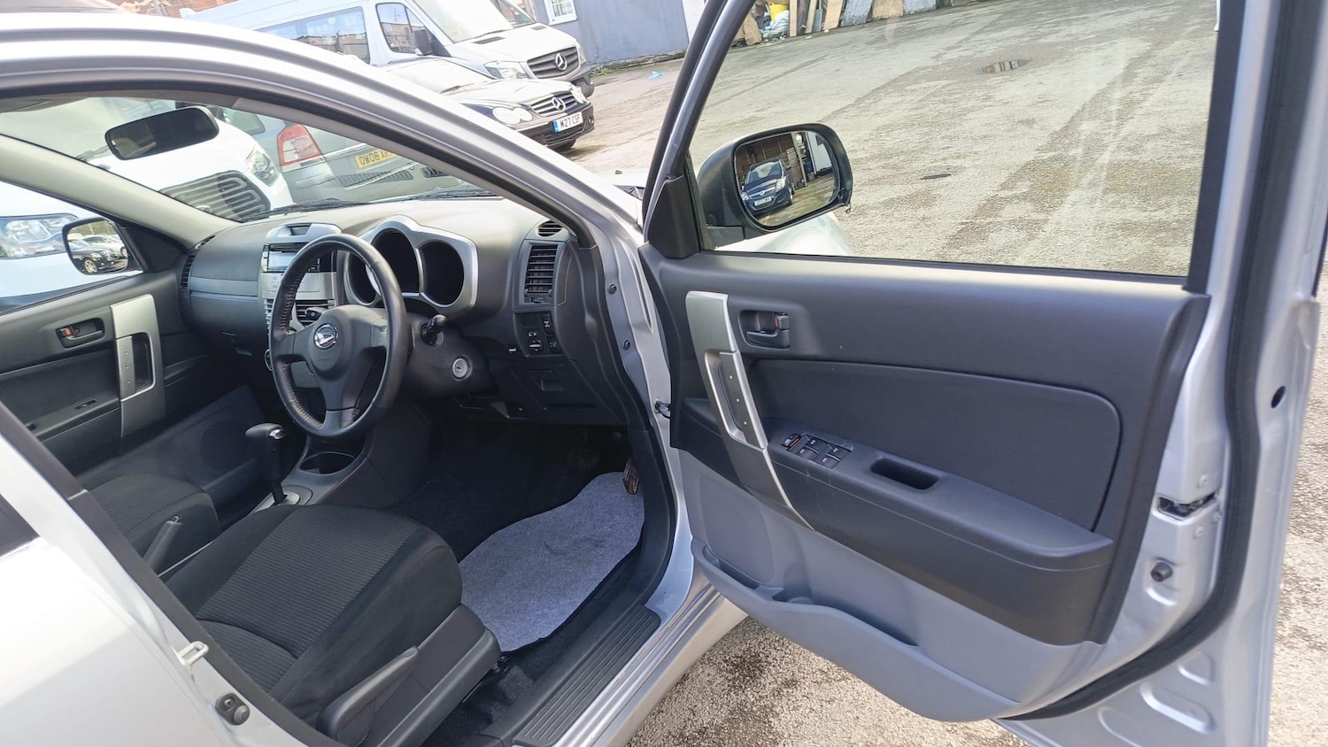 Used Daihatsu Terios 2007 for sale - 77704711: Photo 9