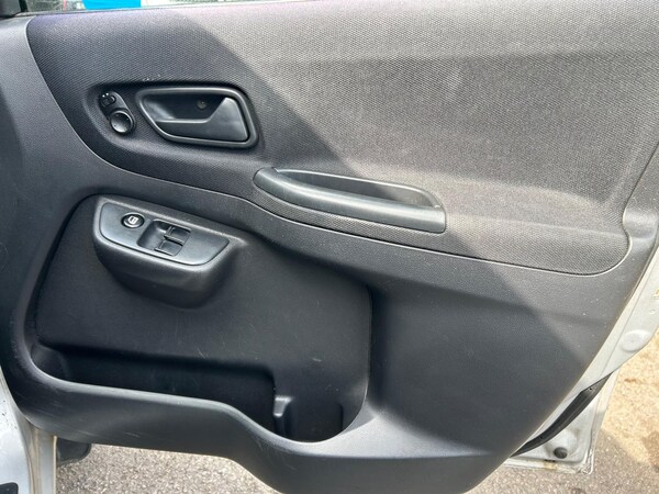 Used Suzuki Ignis 2005 for sale - 74654479: Photo 23