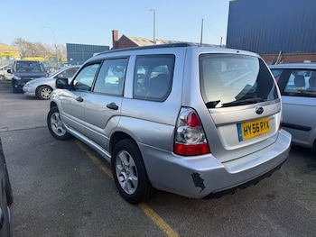 Used Subaru Forester 2006 for sale - 77670357: Photo