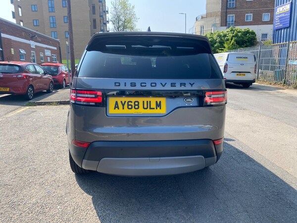 Used Land Rover Discovery 2018 for sale - 74632147: Photo 5