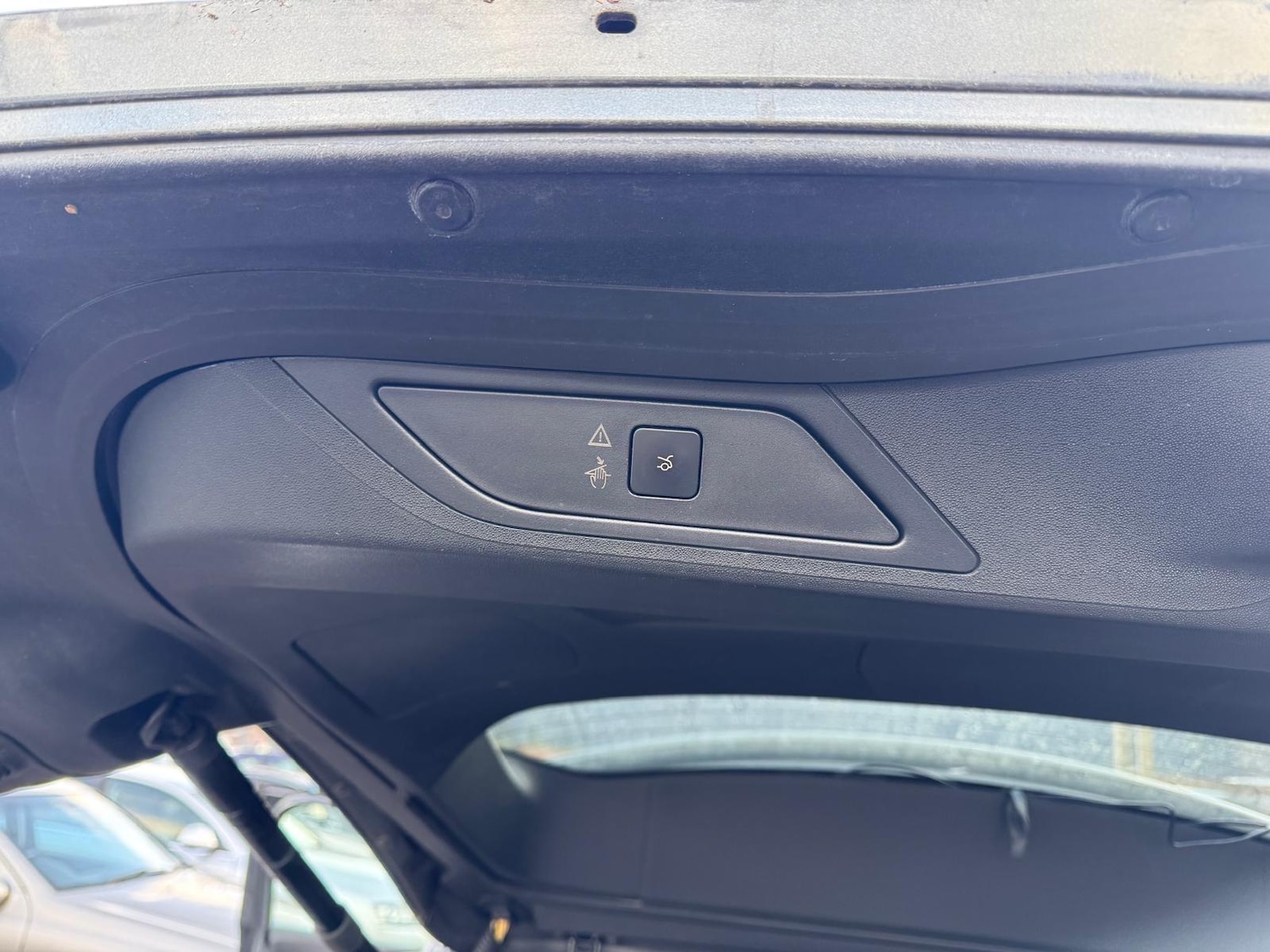 Used Citroen Grand C4 Picasso 2015 for sale - 77625140: Photo 18