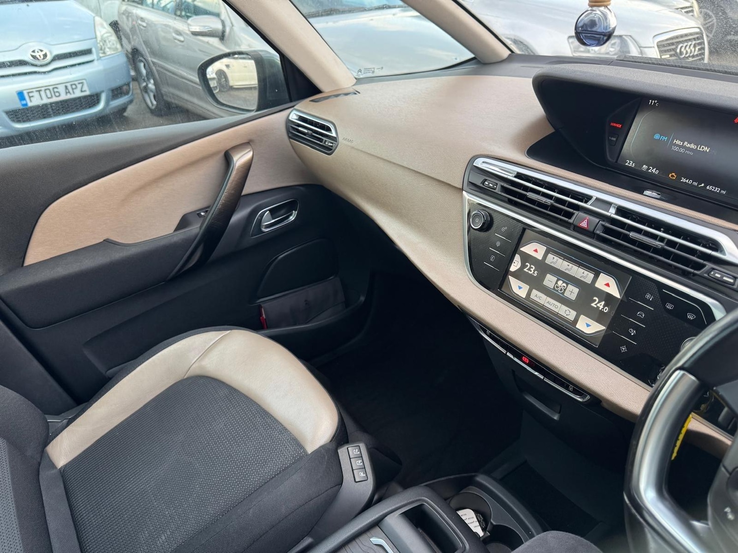 Used Citroen Grand C4 Picasso 2015 for sale - 77625140: Photo 30