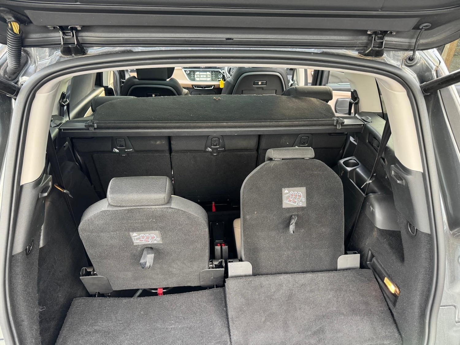 Used Citroen Grand C4 Picasso 2015 for sale - 77625140: Photo 9