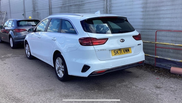 Used Kia Ceed 2021 for sale - 74653882: Photo 3