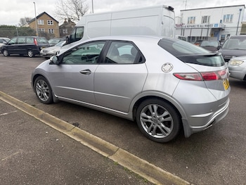 Used Honda Civic 2010 for sale - 77524192: Photo