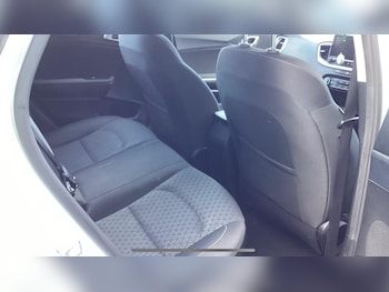 Used Kia Ceed 2021 for sale - 76987849: Photo