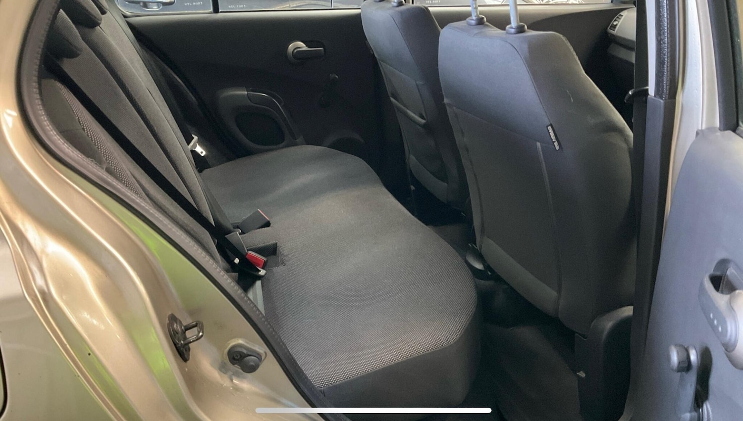 Used Nissan Micra 2005 for sale - 76432804: Photo 6