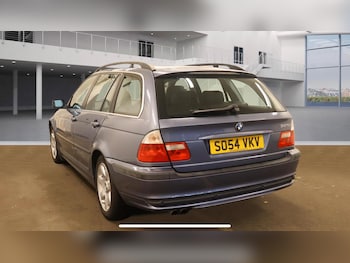 Used BMW 3 Series 2005 for sale - 76433013: Photo