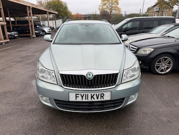 Used Skoda Octavia 2011 for sale - 76549198: Photo