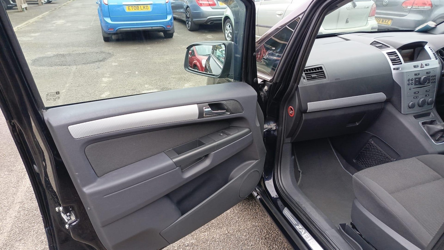 Used Vauxhall Zafira 2011 for sale - 77809093: Photo 6