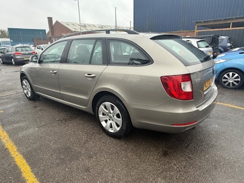 Used Skoda Superb 2011 for sale - 79570195: Photo